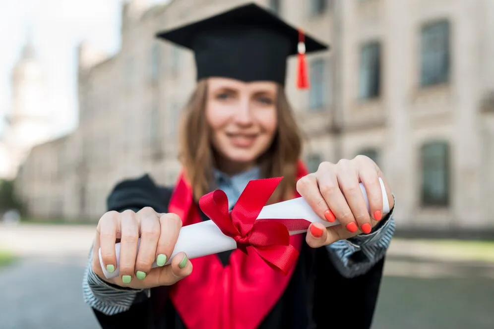 Top 10 Best Scholarships for Botswanan Students