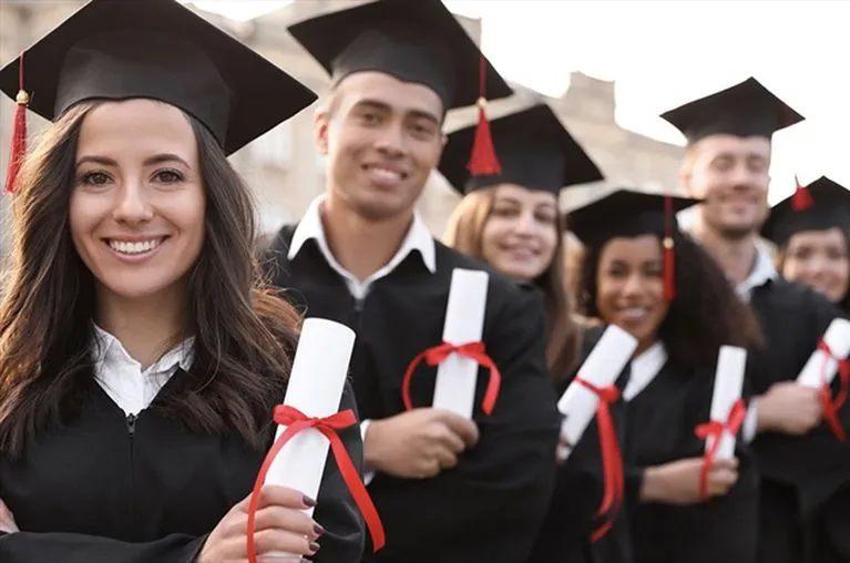 Top 10 Best Scholarships for Afghanistan Students