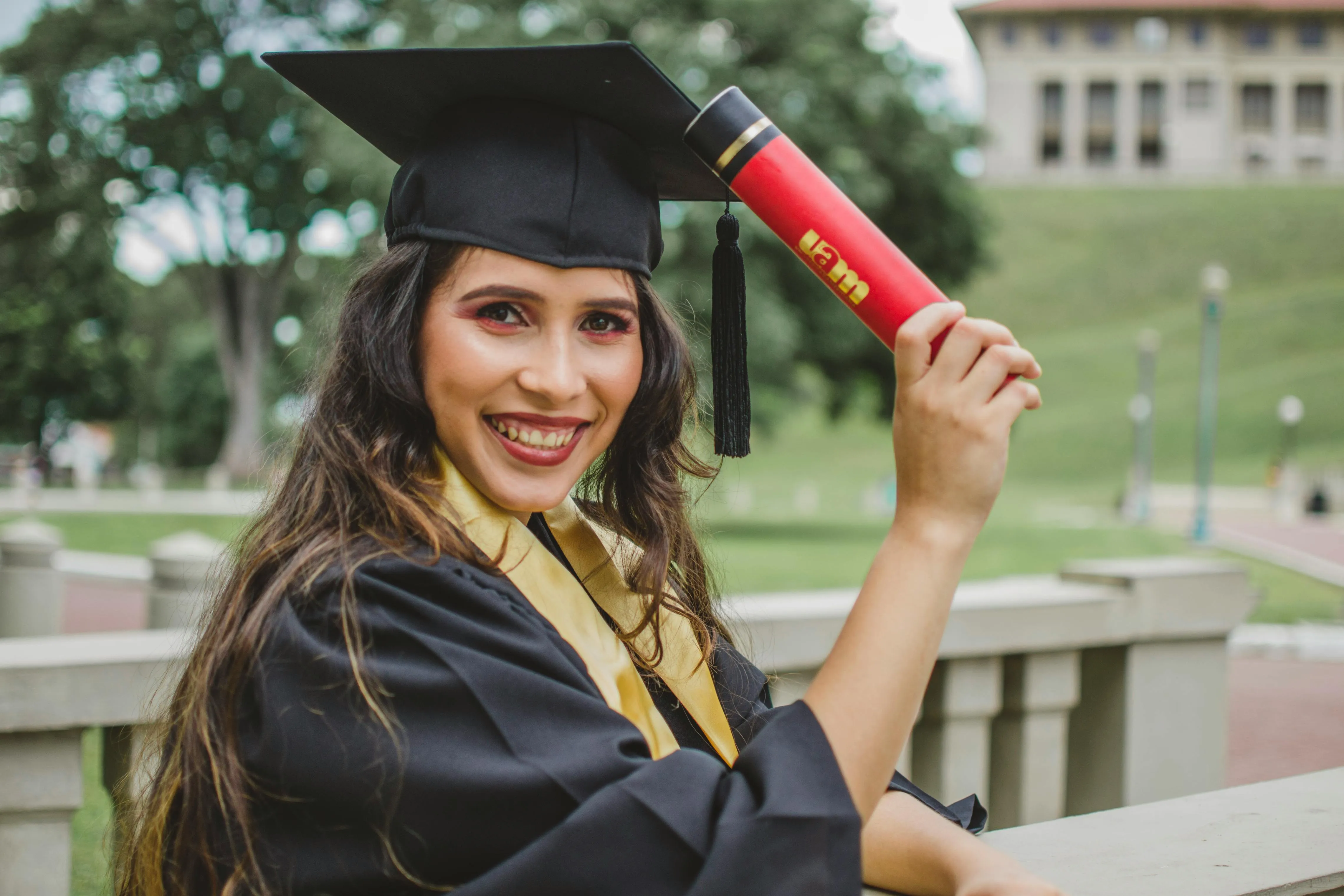 Top 10 Best Scholarships for Ecuadorian Students
