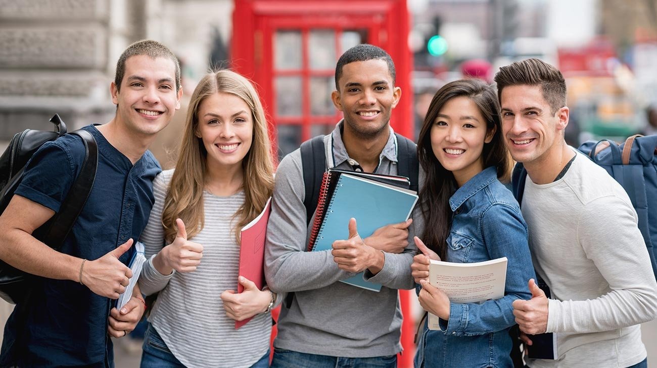 Top 10 Best Scholarships for Australian Students